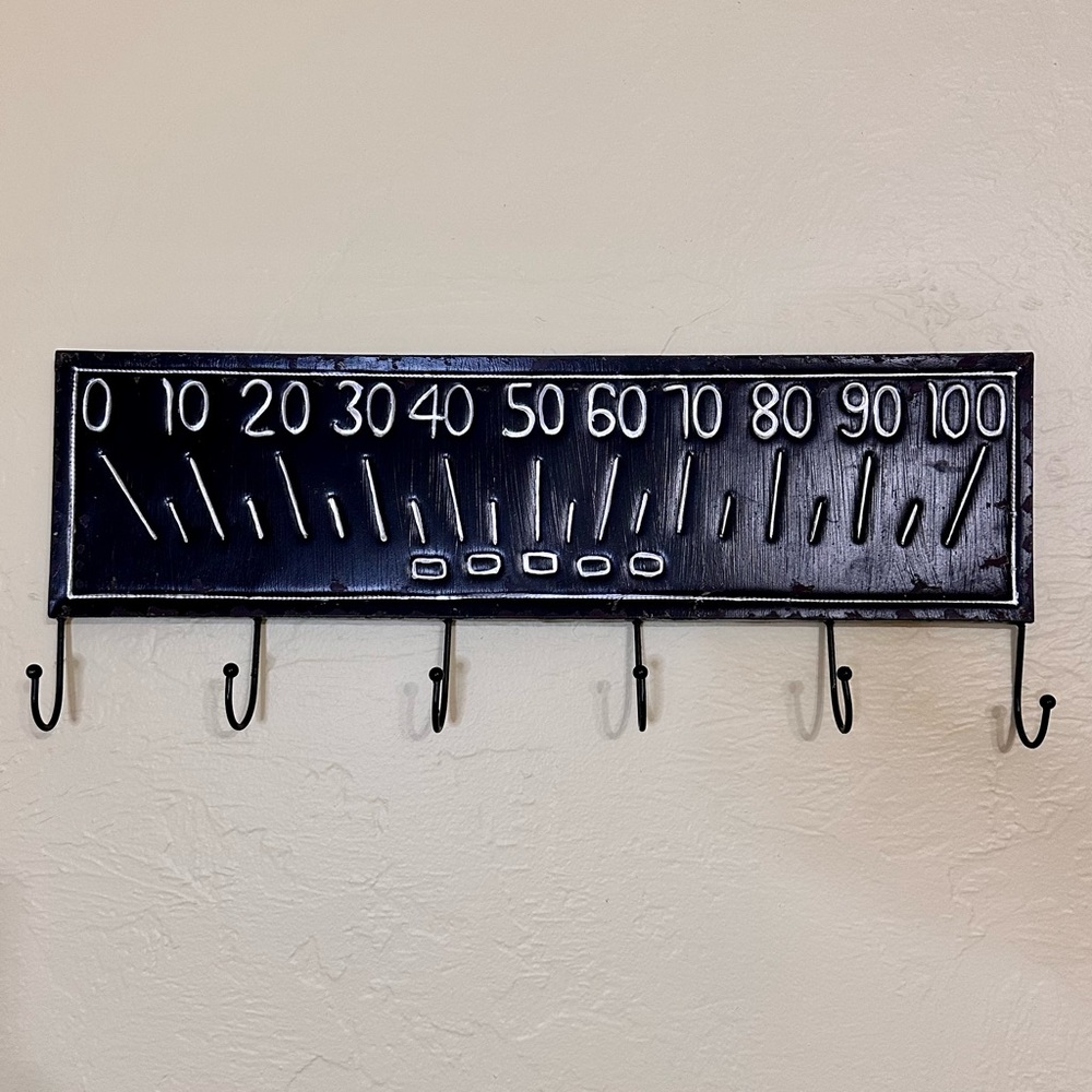 Car Speedometer Hook Wall Mount for Keys